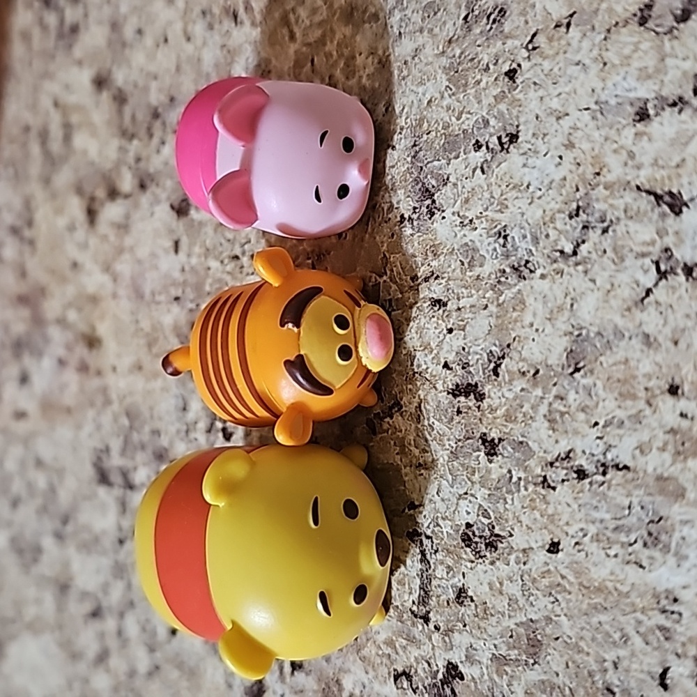 Tsum Tsum winnie the pooh, Tigger, piglet